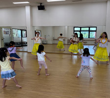 フラダンススクール